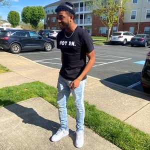 Meet your Posher, TreQ